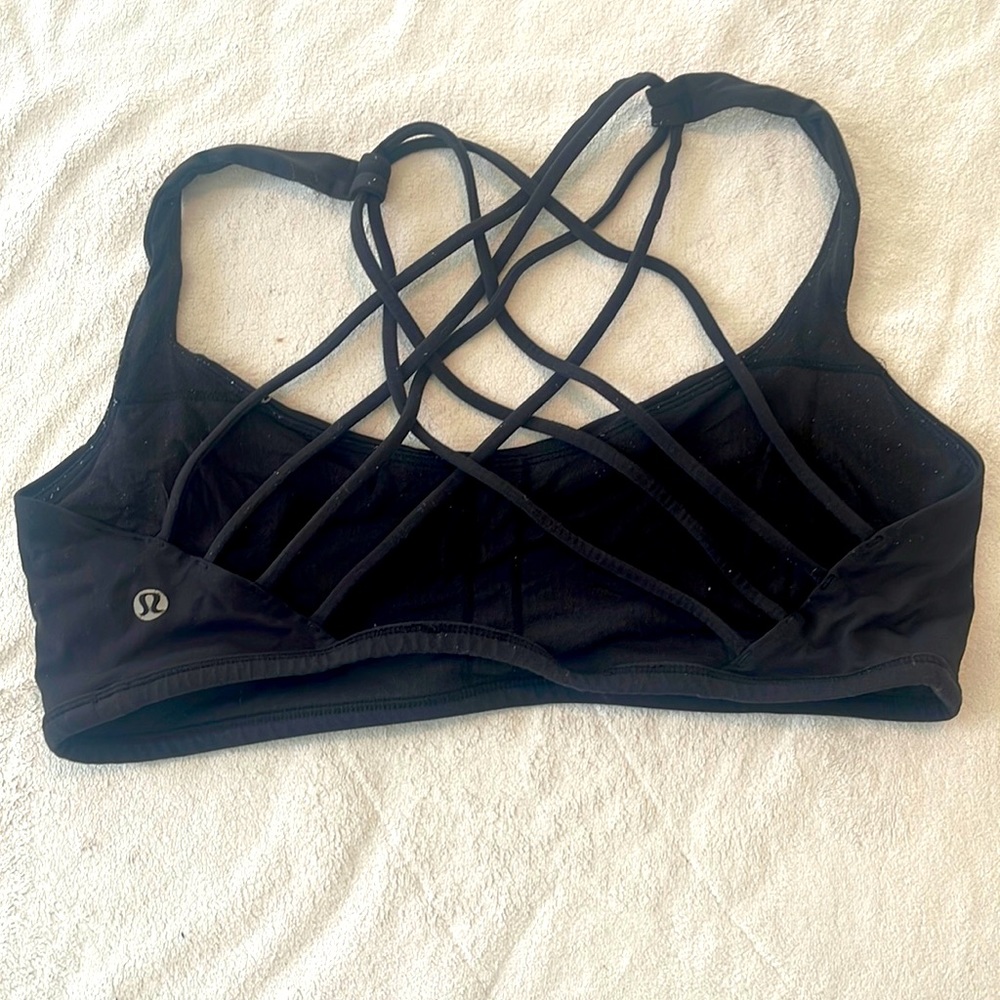 Lululemon strappy sports bra size 12